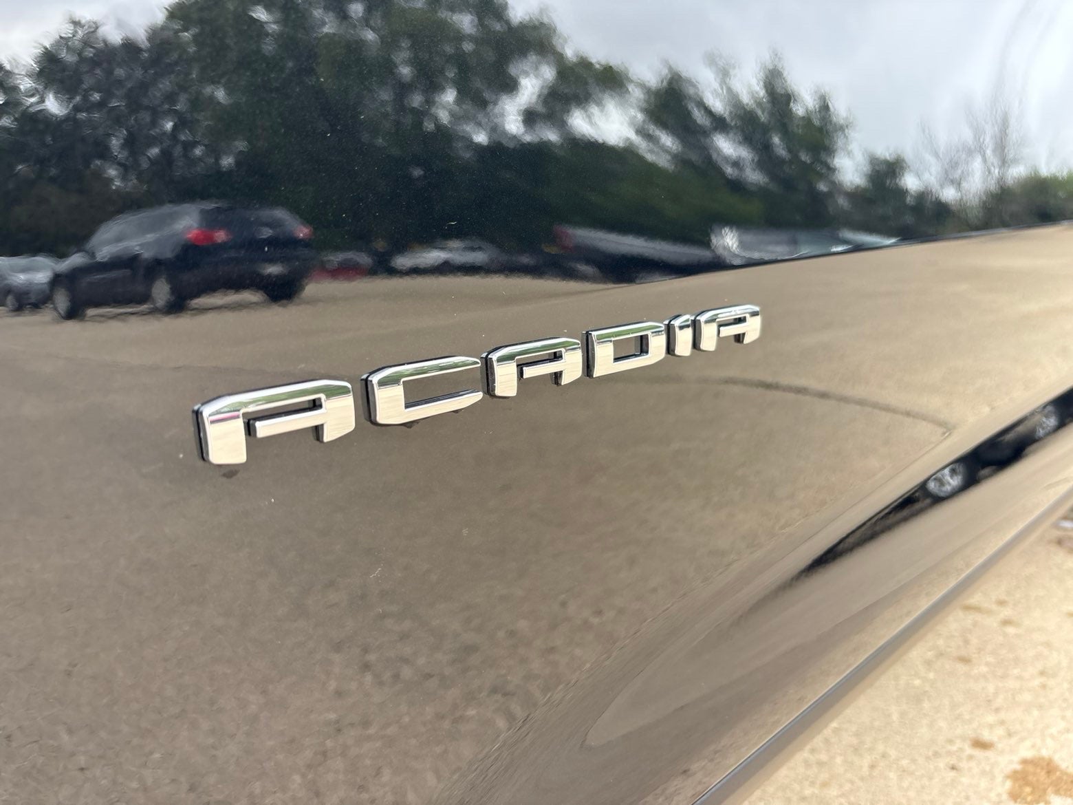 2027 GMC Acadia Elevation