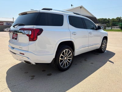 2022 GMC Acadia Denali