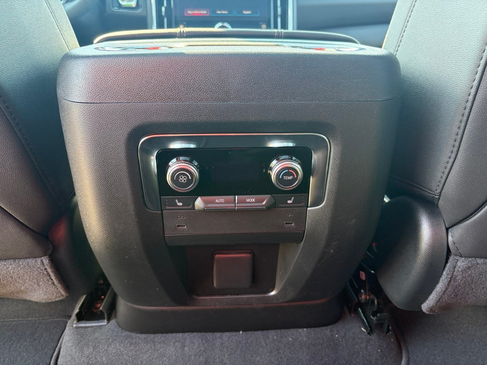 2027 GMC Yukon Elevation