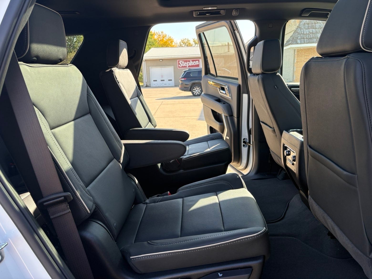 2027 GMC Yukon Elevation