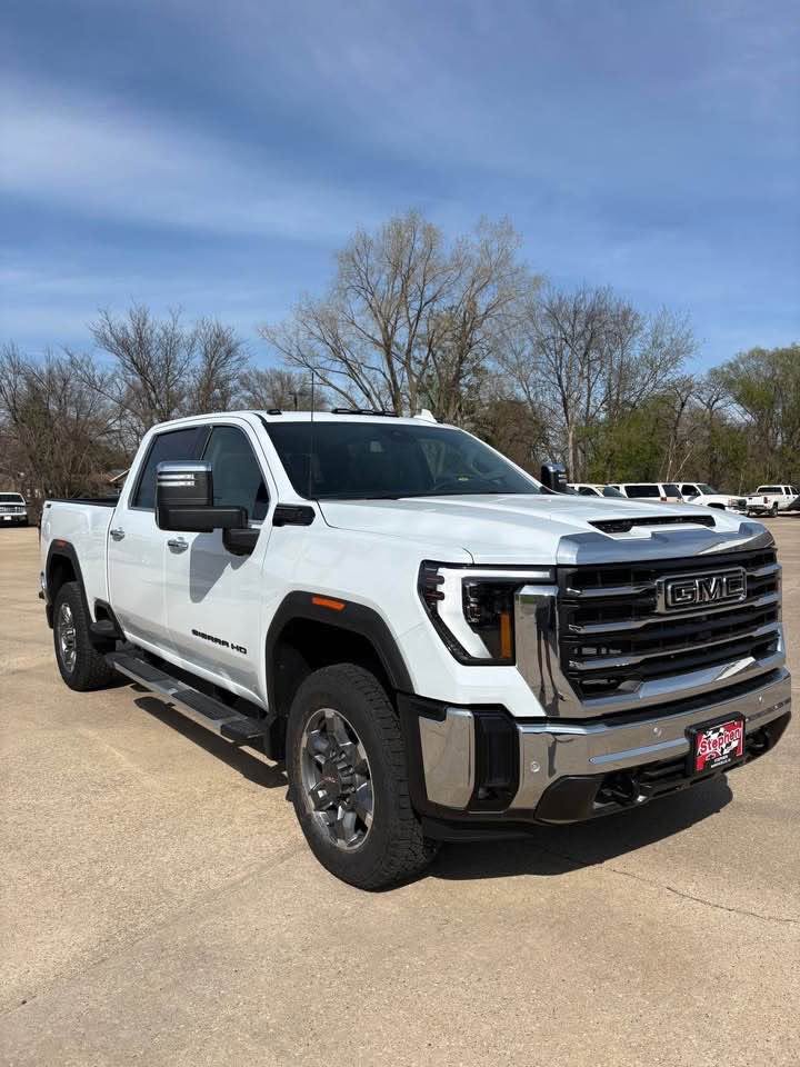 2026 GMC Sierra 2500 HD SLT