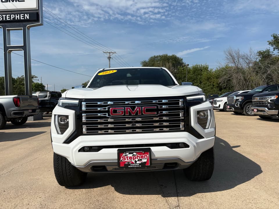 2023 GMC Canyon 4WD Denali