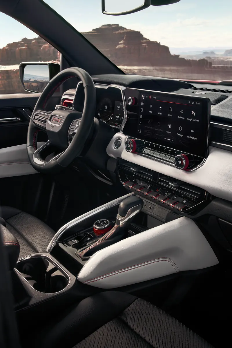 2026 GMC Canyon infotainment system at Stephen Chevrolet GMC in Monticello IA